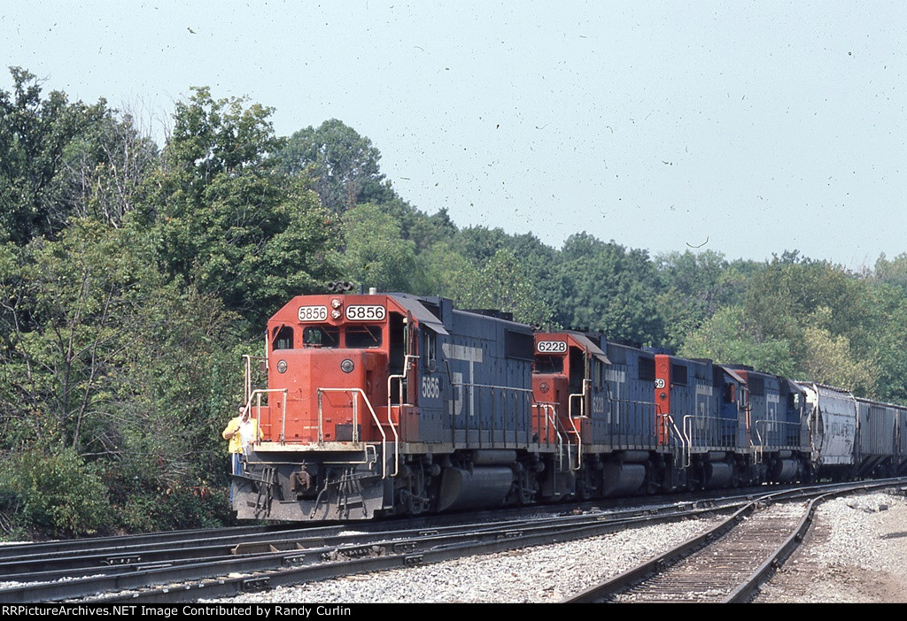 GTW 5856 at Danville